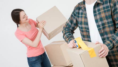 Trusted London movers completing the final stage of a residential move