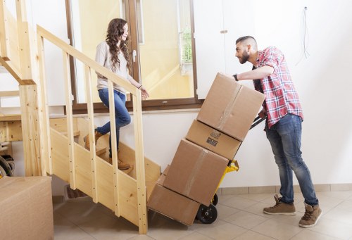 London street access and parking considerations for removals